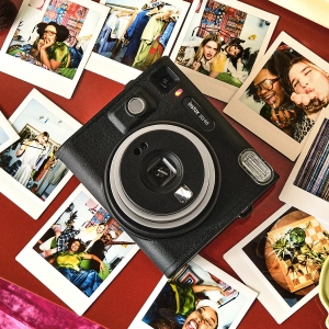 Get Creative With Your Pictures Clicked Using Your Instant Camera